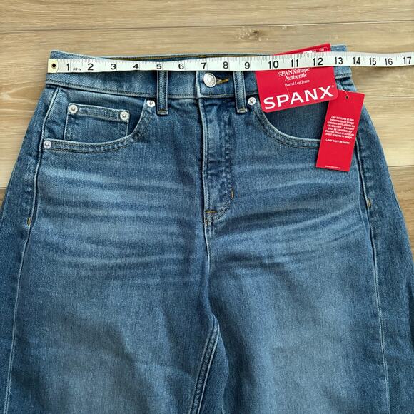 SPANXshape Authentic 360 Barrel Leg Jeans S Regular - Picture 4 of 8